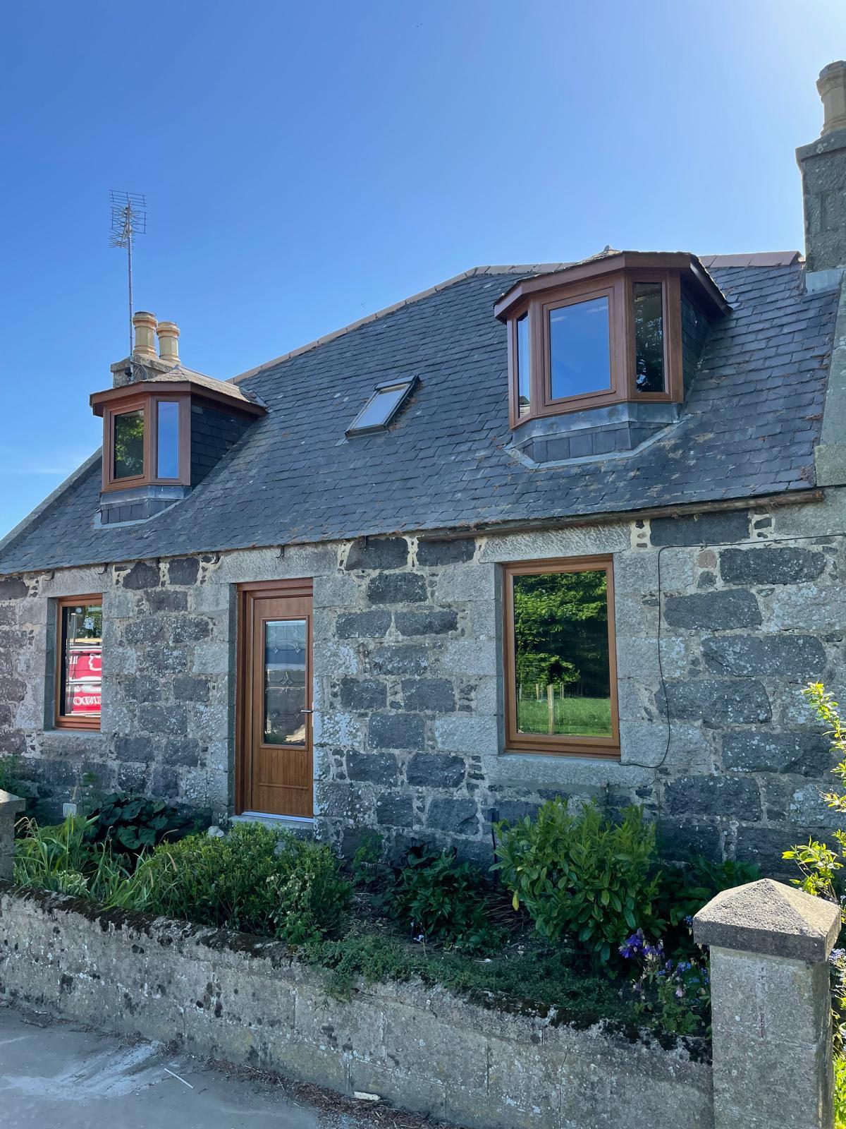 Whats App Image 2025 12 17 at 19 37 47 24